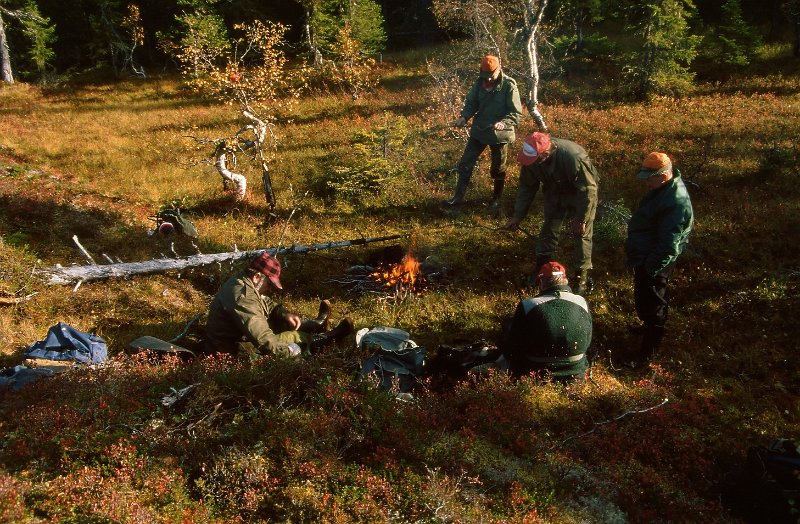 220_50.jpg - Kaffekok bak Elghytta